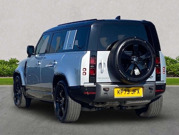 Used Land Rover Defender 2023 for sale - 78317158: Photo