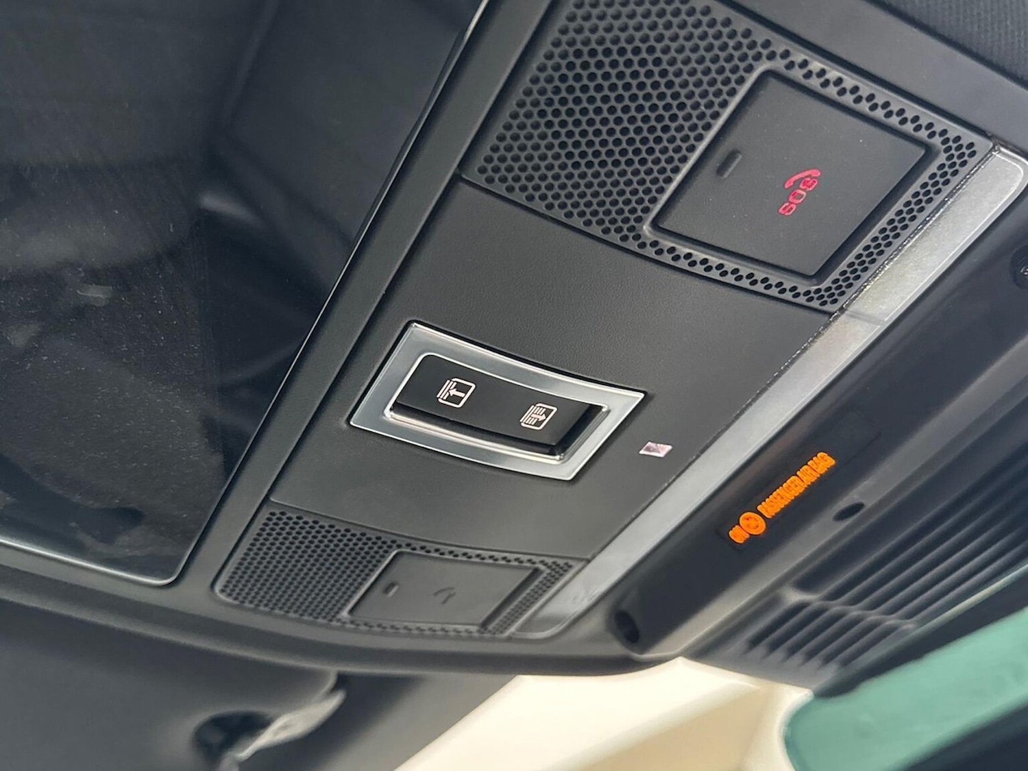 Used Land Rover Range Rover Evoque 2025 for sale - 77694434: Photo 23