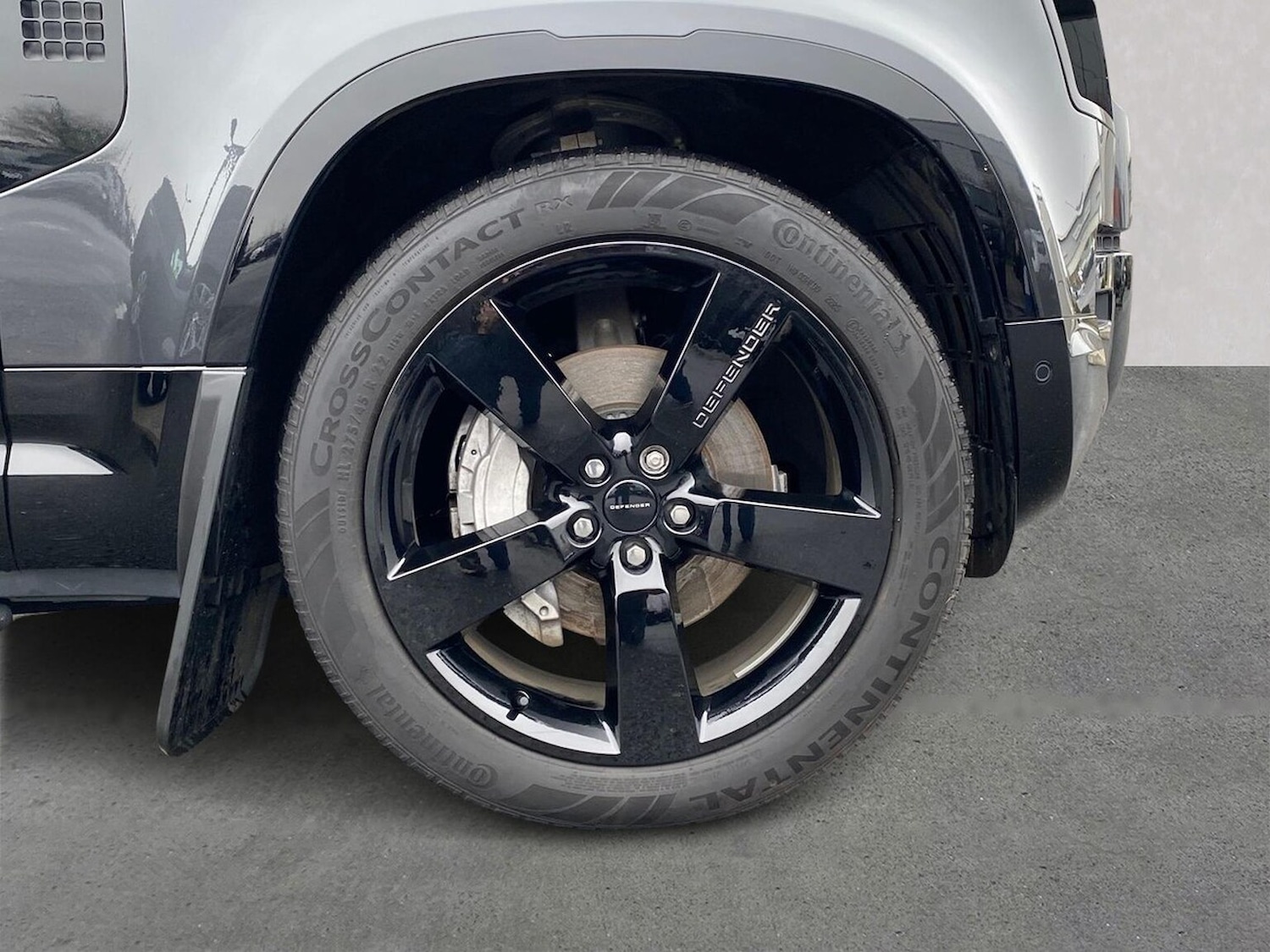 Used Land Rover Defender 2025 for sale - 77516485: Photo 8