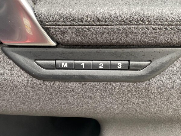 Used Land Rover Discovery Sport 2019 for sale - 76243198: Photo 28