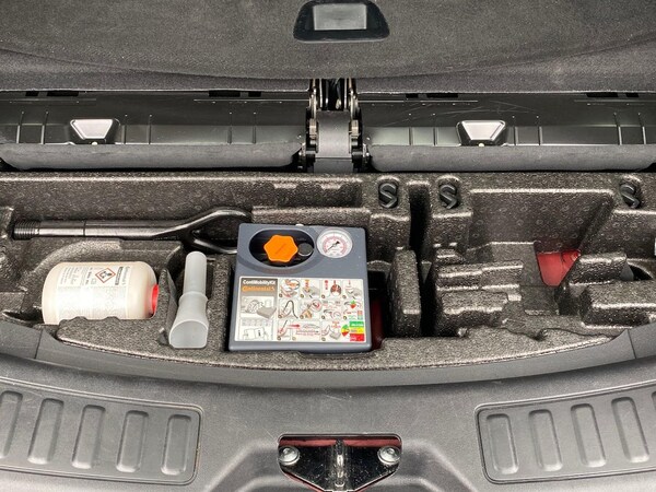 Used Land Rover Discovery Sport 2019 for sale - 76243198: Photo 33