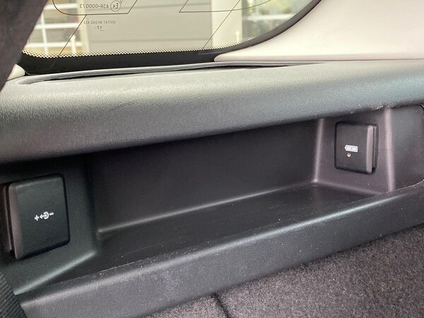 Used Land Rover Discovery Sport 2019 for sale - 76243198: Photo 38