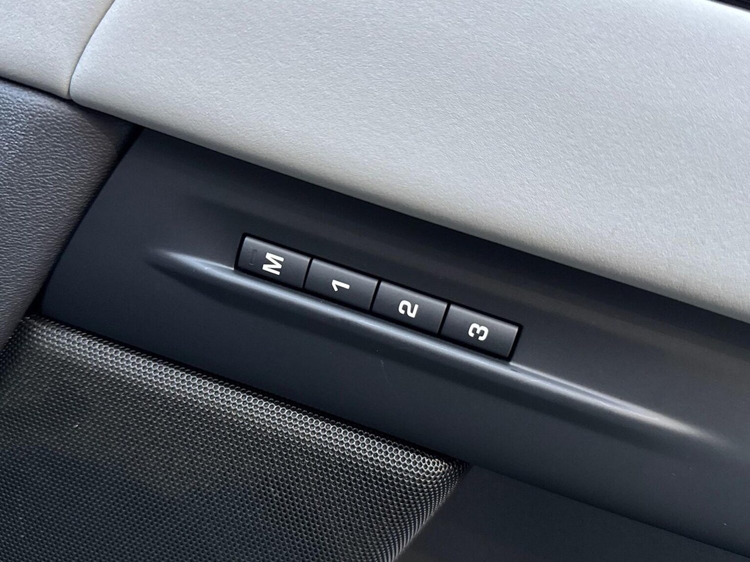 Used Land Rover Range Rover Evoque 2025 for sale - 77488071: Photo 25