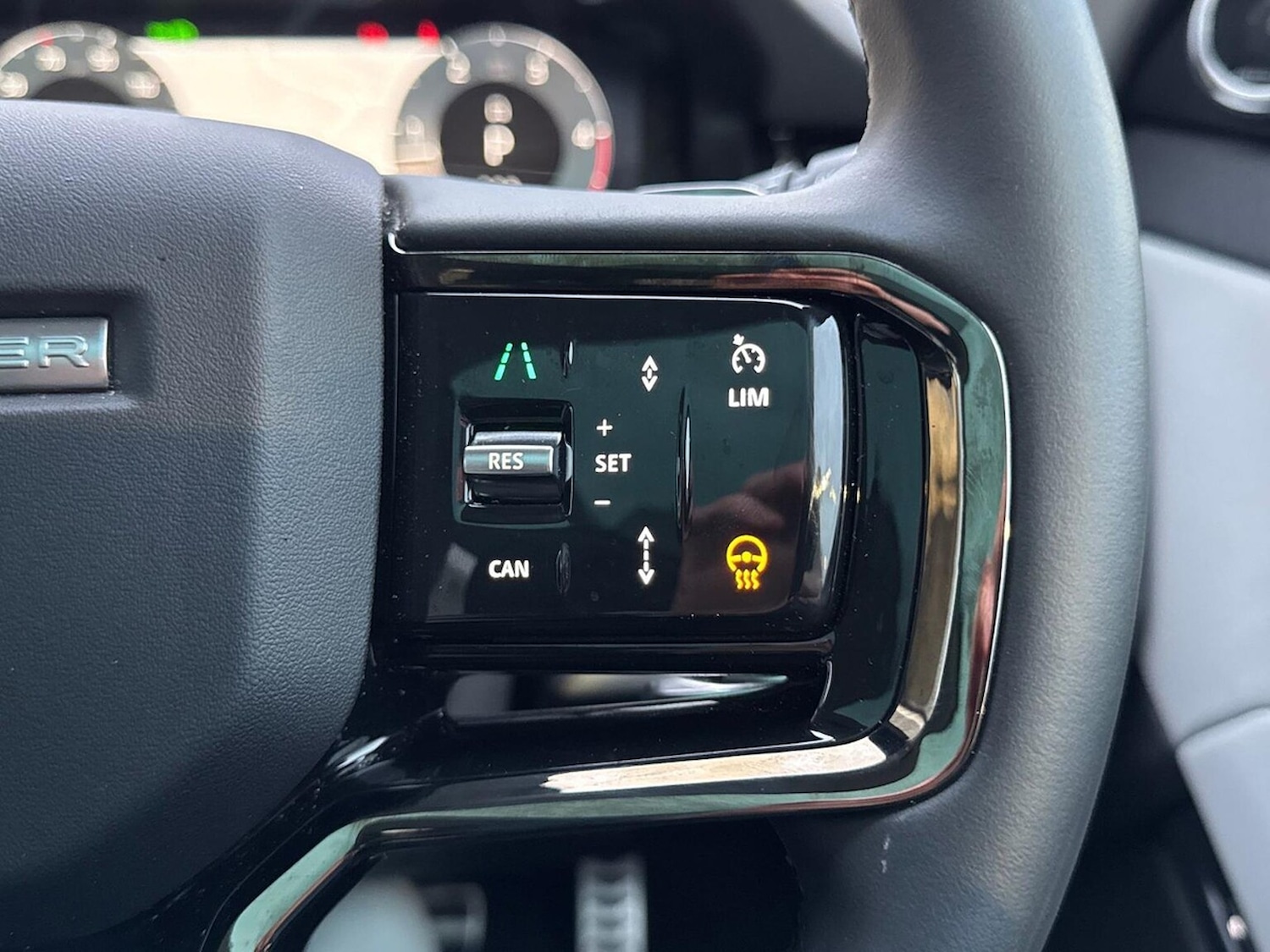 Used Land Rover Range Rover Evoque 2025 for sale - 77488071: Photo 30