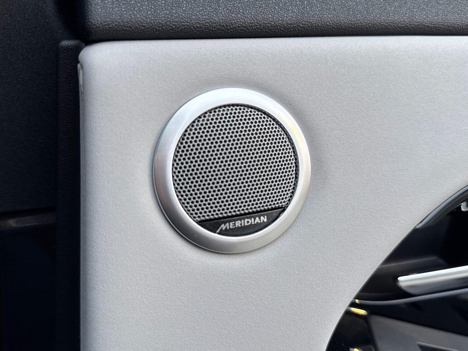 Used Land Rover Range Rover Evoque 2025 for sale - 77488071: Photo 32