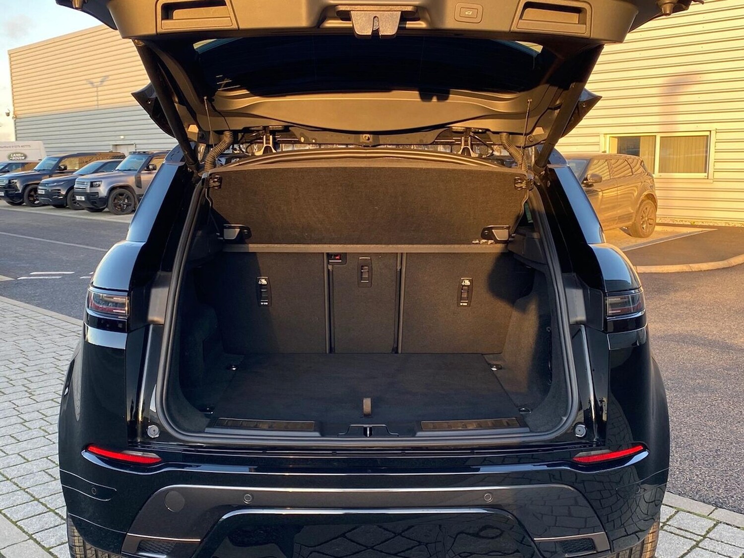 Used Land Rover Range Rover Evoque 2025 for sale - 77488036: Photo 10