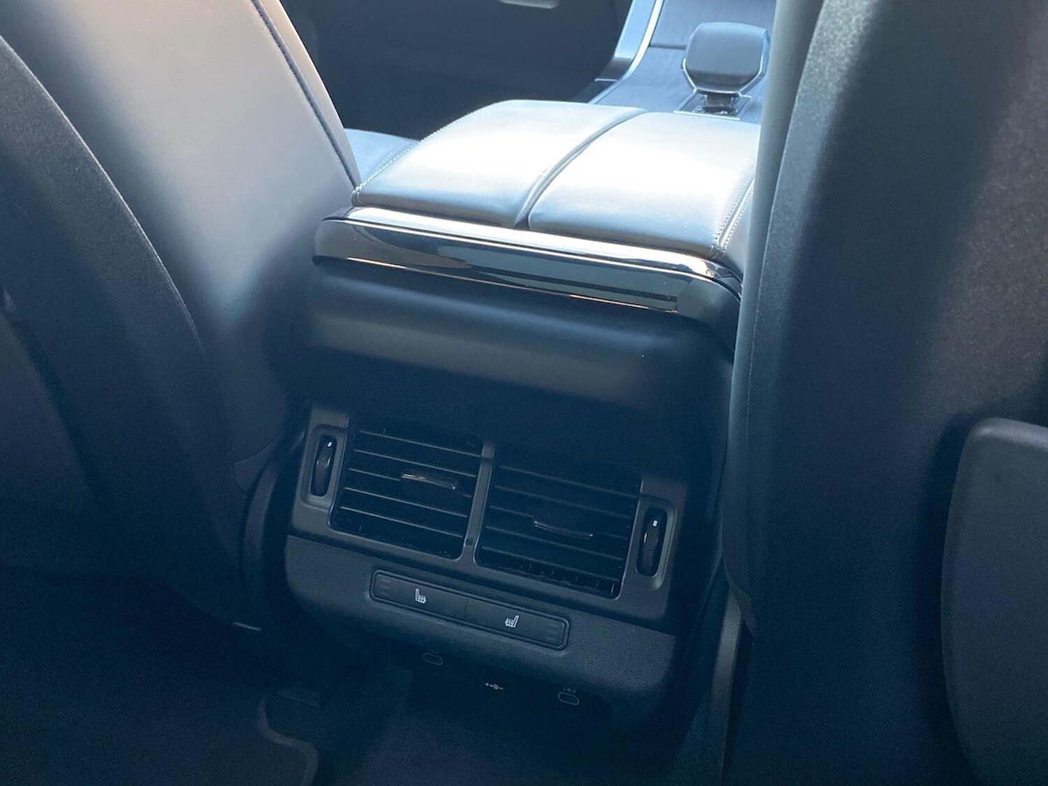 Used Land Rover Range Rover Evoque 2025 for sale - 77488036: Photo 18