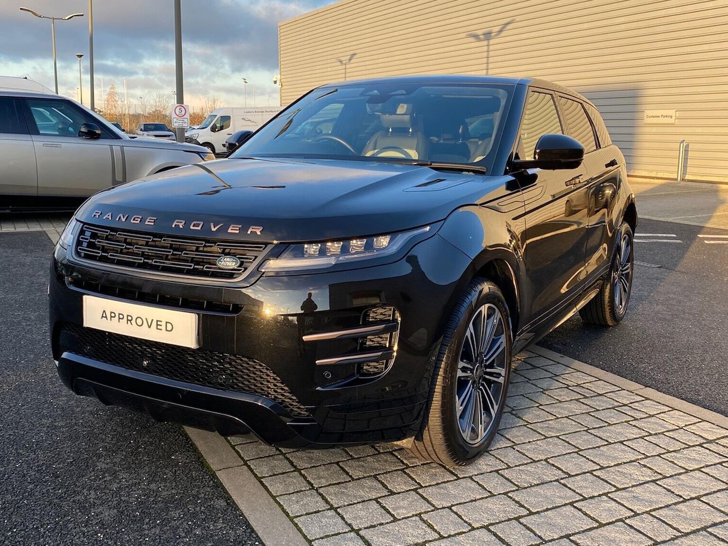 Used Land Rover Range Rover Evoque 2025 for sale - 77488036: Photo 27