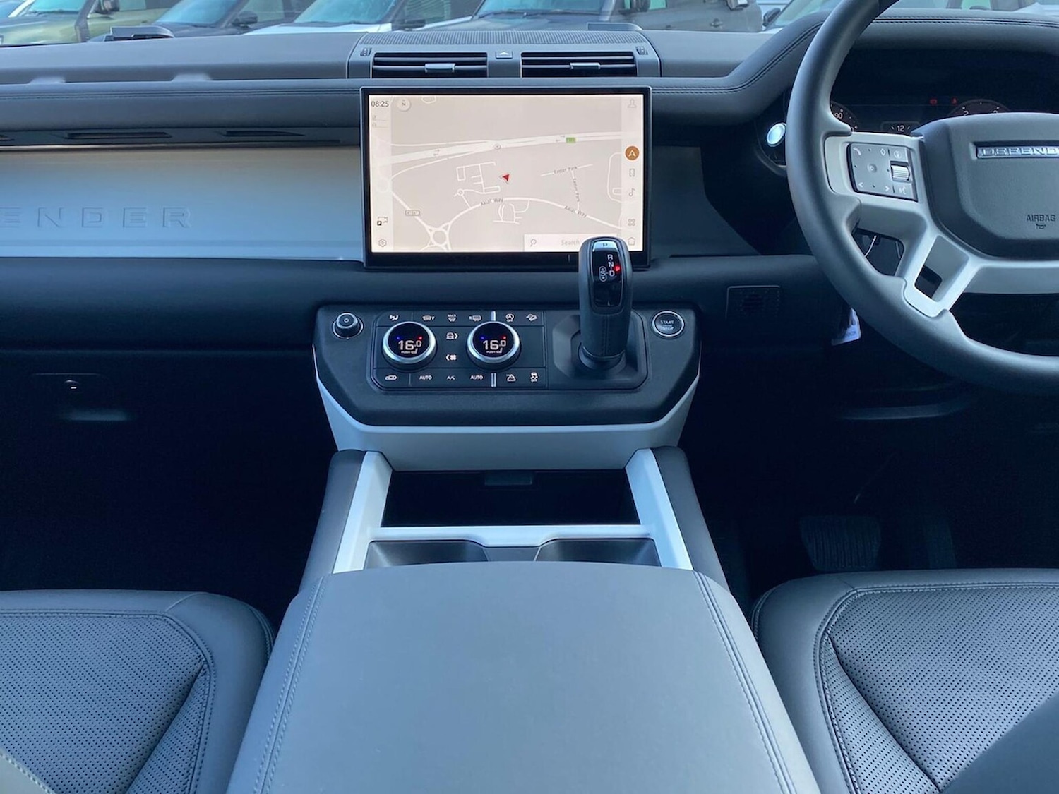 Used Land Rover Defender 2024 for sale - 78193425: Photo 16