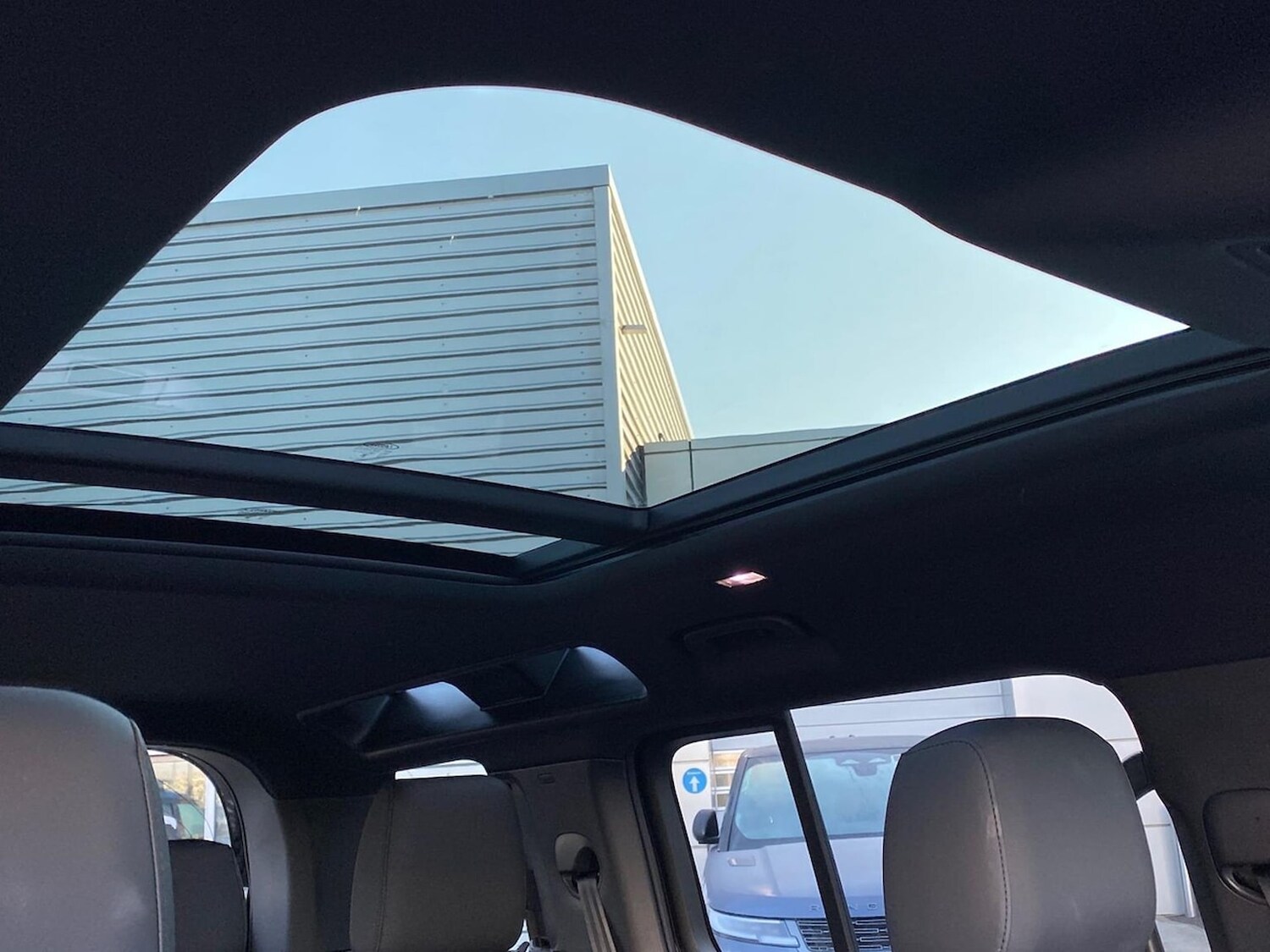 Used Land Rover Defender 2024 for sale - 78193425: Photo 23