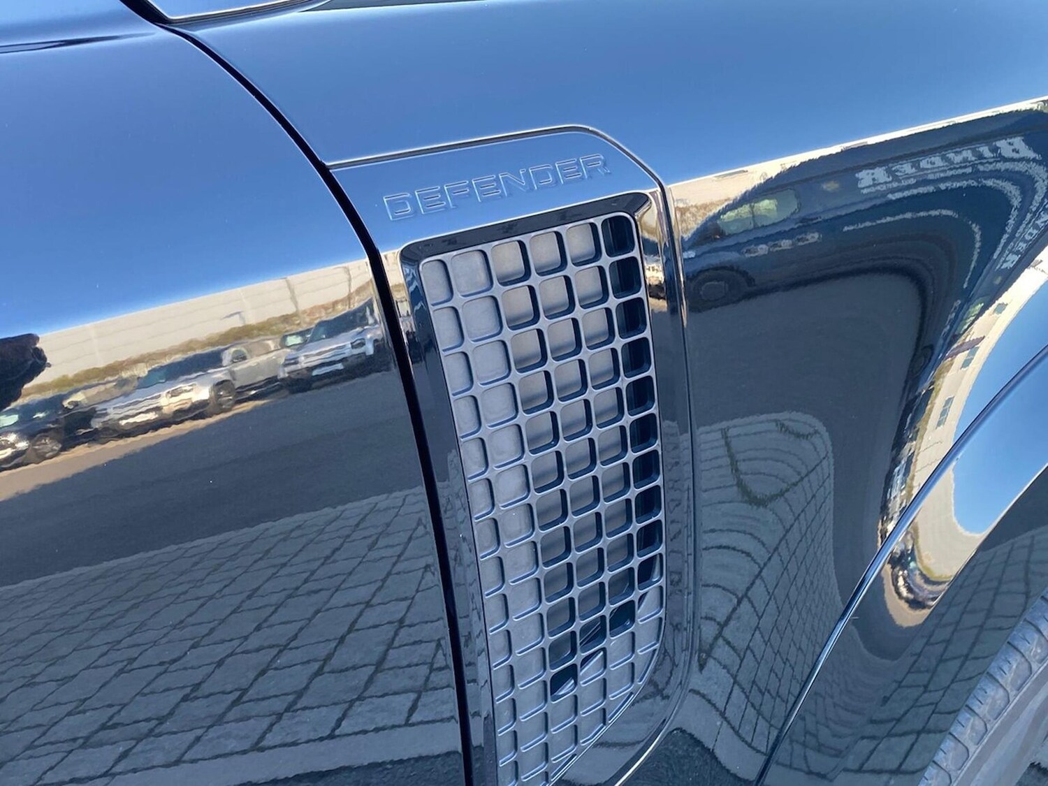 Used Land Rover Defender 2024 for sale - 78193425: Photo 30