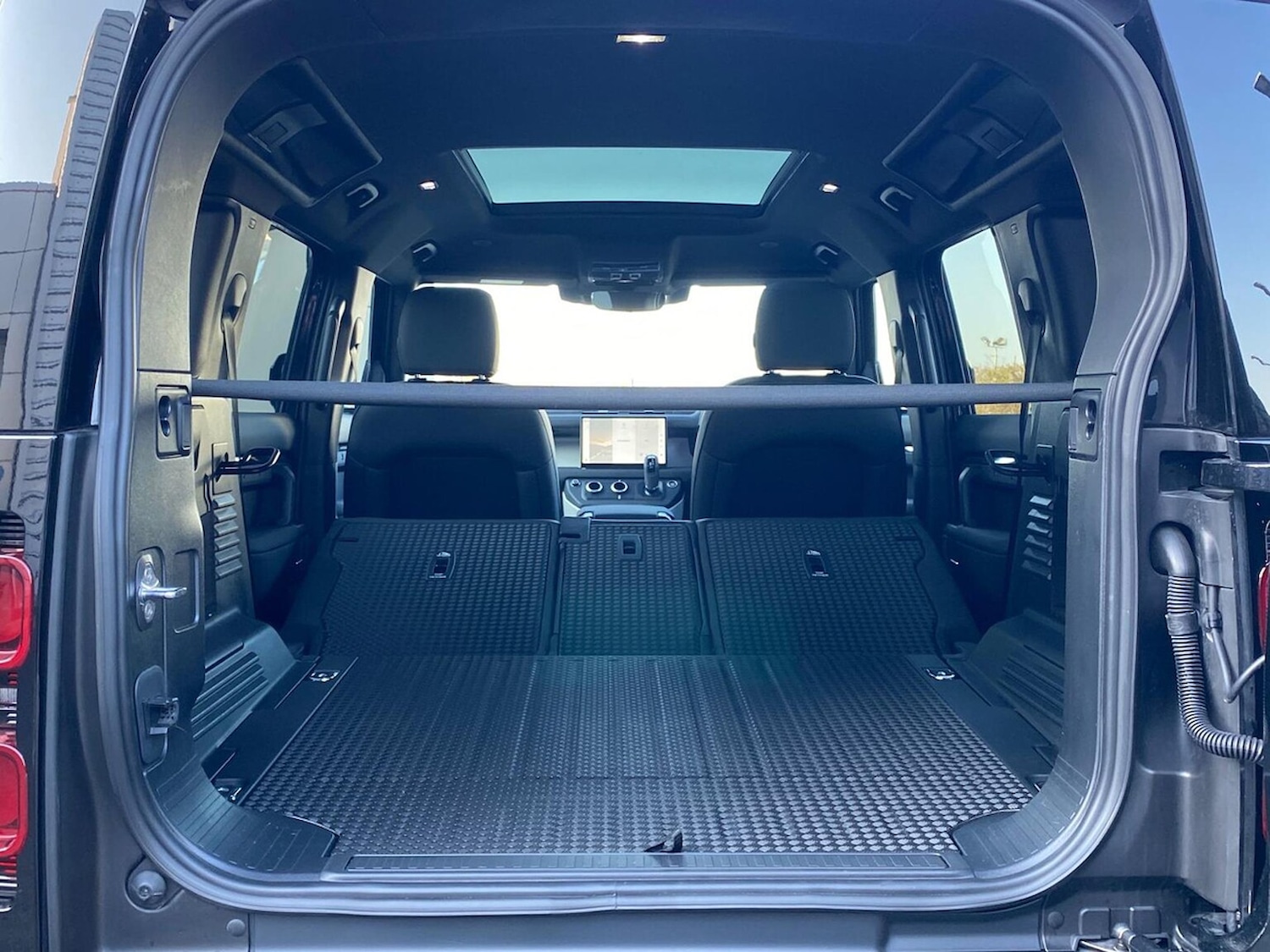 Used Land Rover Defender 2024 for sale - 78193425: Photo 42