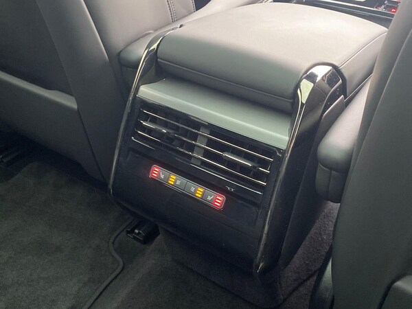 Used Land Rover Range Rover Sport 2024 for sale - 76149427: Photo 18