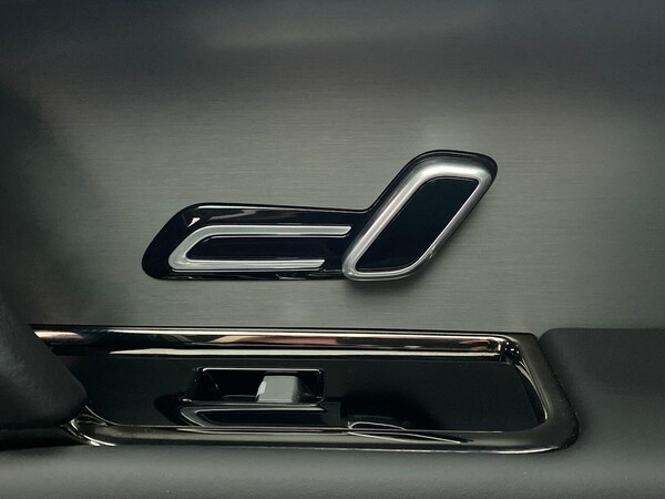 Used Land Rover Range Rover Sport 2024 for sale - 76149427: Photo 36