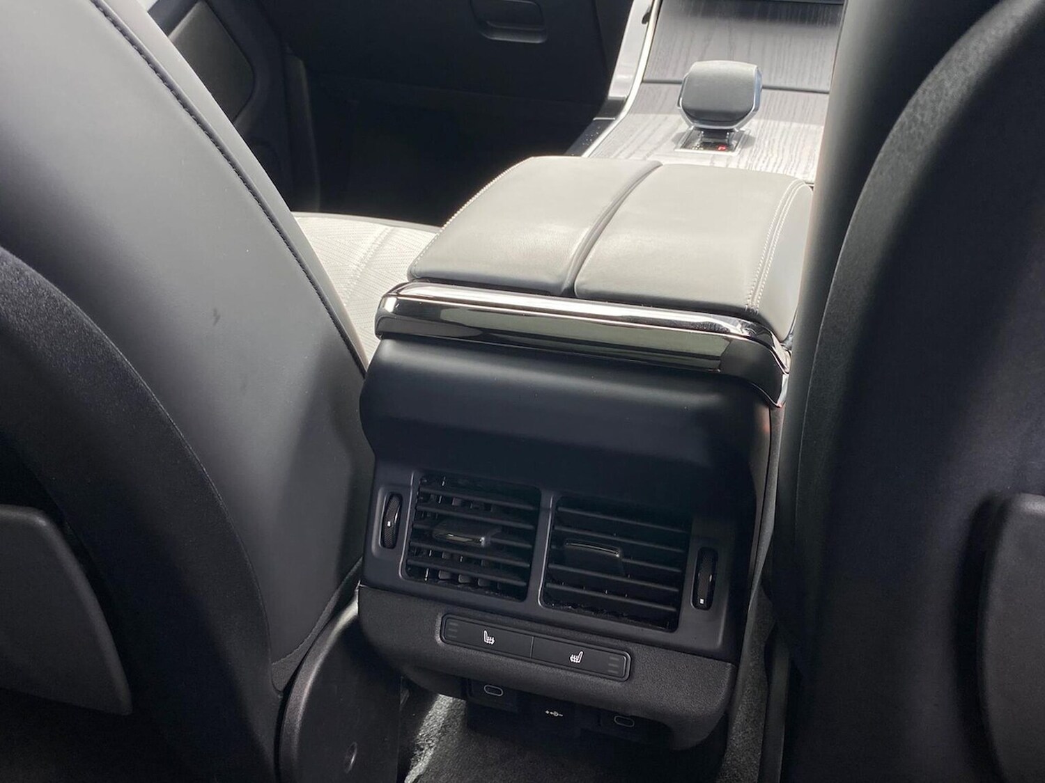 Used Land Rover Range Rover Evoque 2025 for sale - 76331074: Photo 18