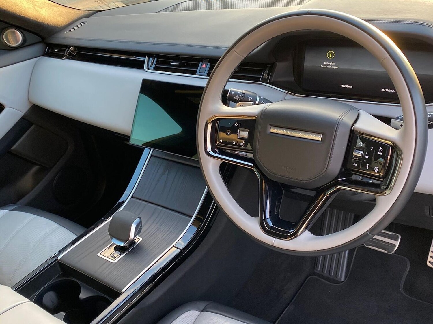 Used Land Rover Range Rover Evoque 2025 for sale - 76331074: Photo 29