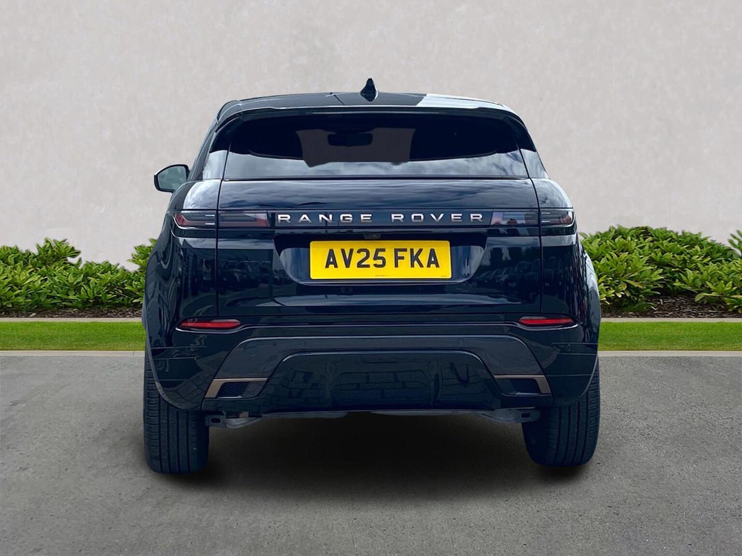Used Land Rover Range Rover Evoque 2025 for sale - 76331074: Photo 6