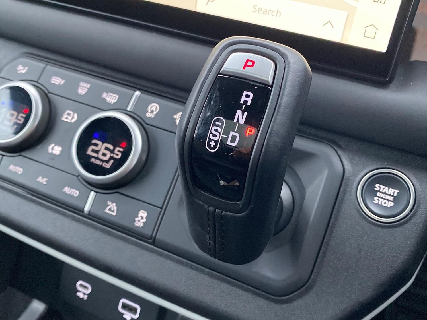 Used Land Rover Defender 2024 for sale - 77488003: Photo 13