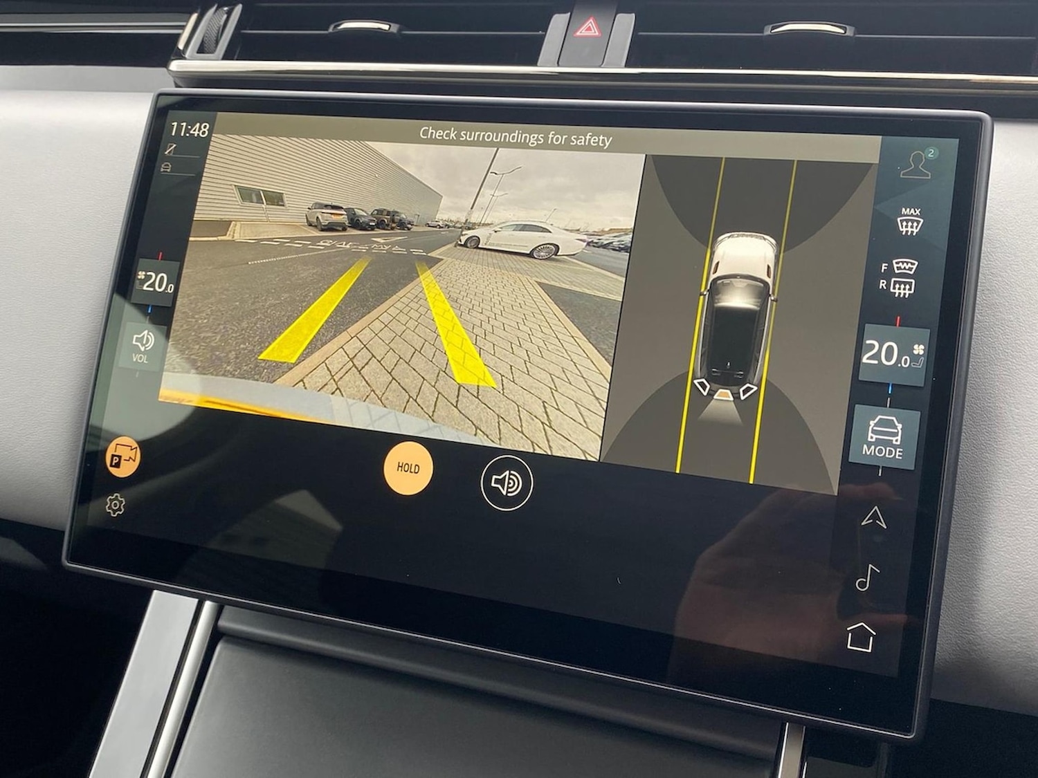 Used Land Rover Range Rover Velar 2024 for sale - 76450598: Photo 12