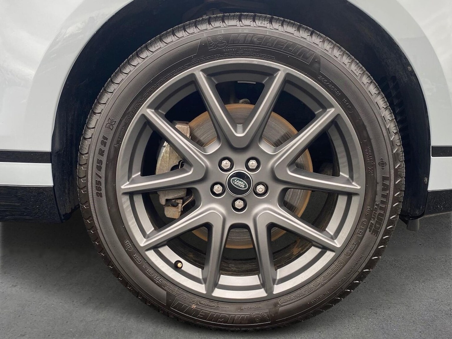 Used Land Rover Range Rover Velar 2024 for sale - 76450598: Photo 8