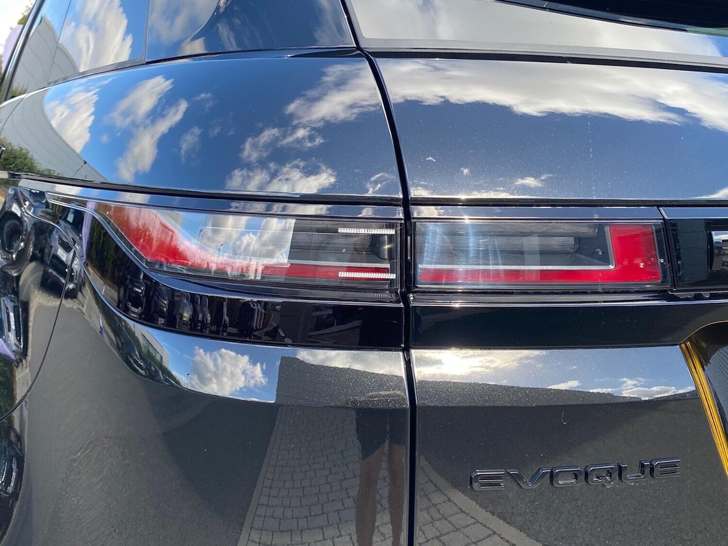 Used Land Rover Range Rover Evoque 2025 for sale - 77488056: Photo 19