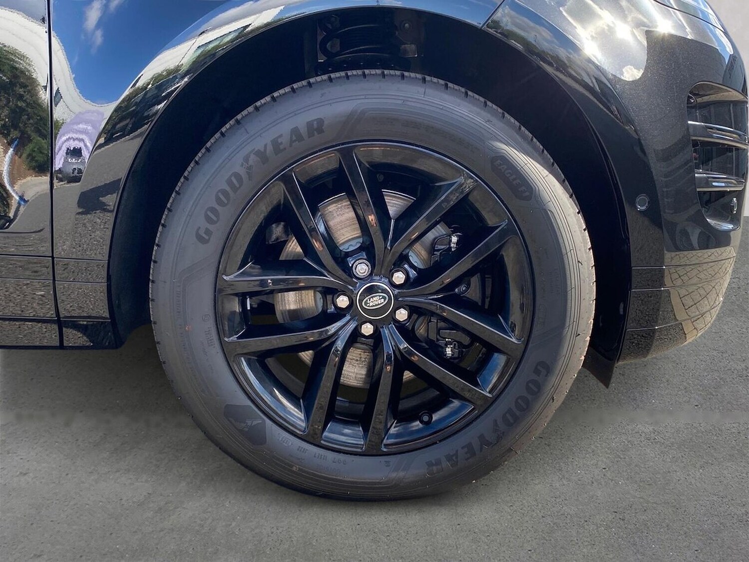 Used Land Rover Range Rover Evoque 2025 for sale - 77488056: Photo 8