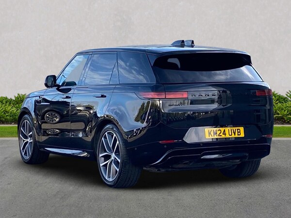 Used Land Rover Range Rover Sport 2024 for sale - 76142985: Photo 2