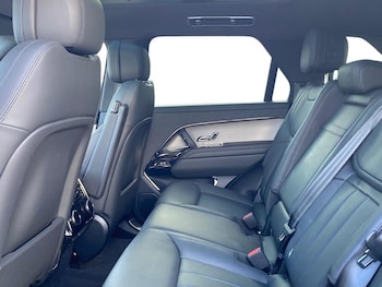 Used Land Rover Range Rover Sport 2024 for sale - 76142985: Photo 4
