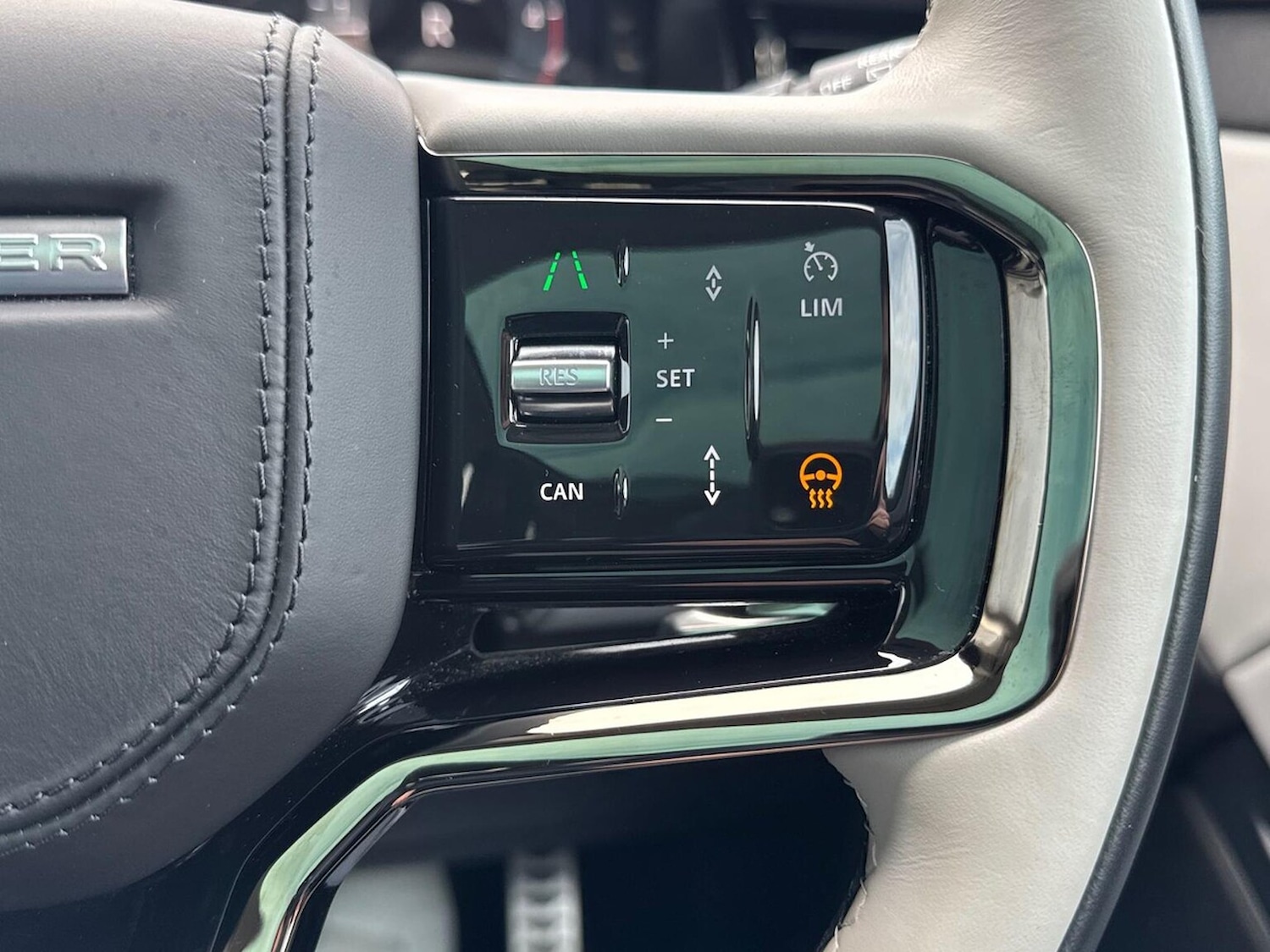 Used Land Rover Range Rover Evoque 2024 for sale - 78060614: Photo 32