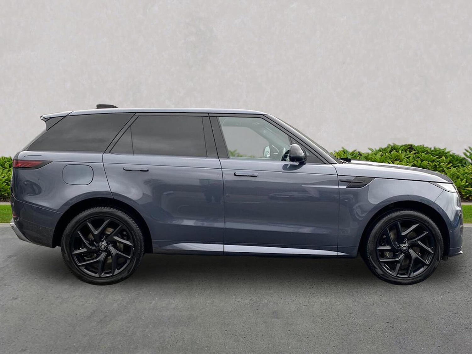 Used Land Rover Range Rover Sport 2024 for sale - 77775198: Photo 5