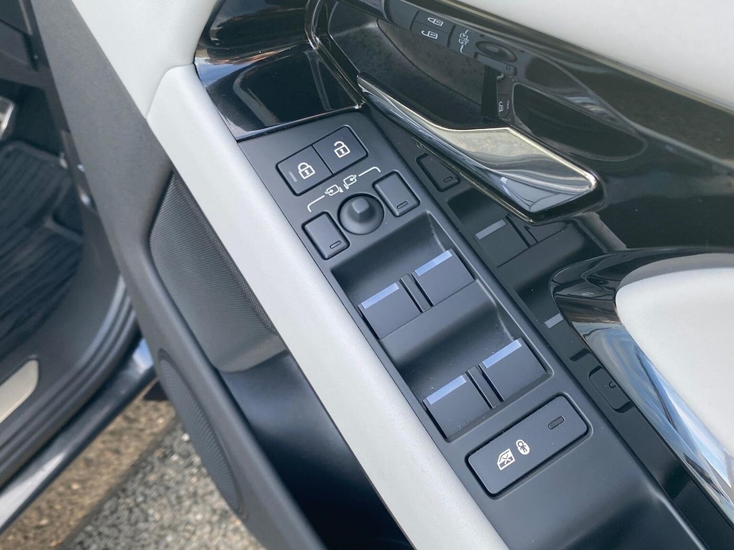 Used Land Rover Range Rover Evoque 2025 for sale - 76347038: Photo 23