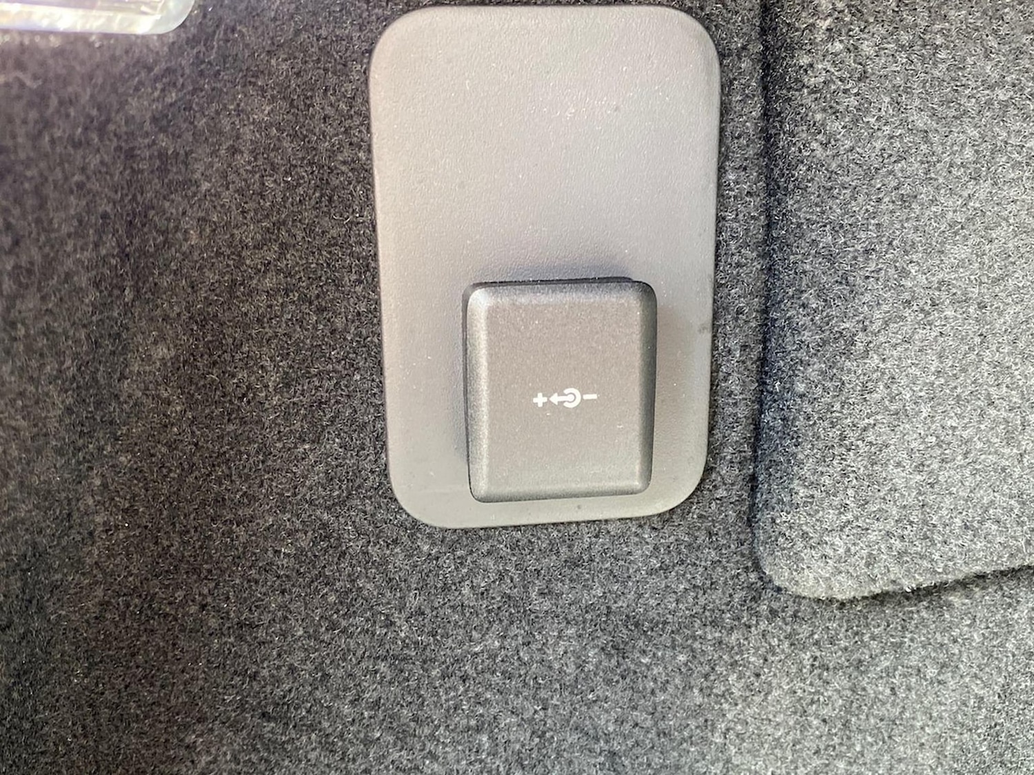 Used Land Rover Range Rover Evoque 2025 for sale - 76347038: Photo 32