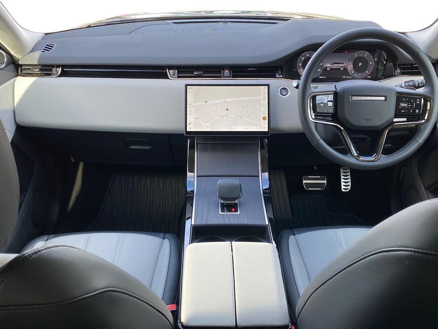 Used Land Rover Range Rover Evoque 2025 for sale - 76347038: Photo 9
