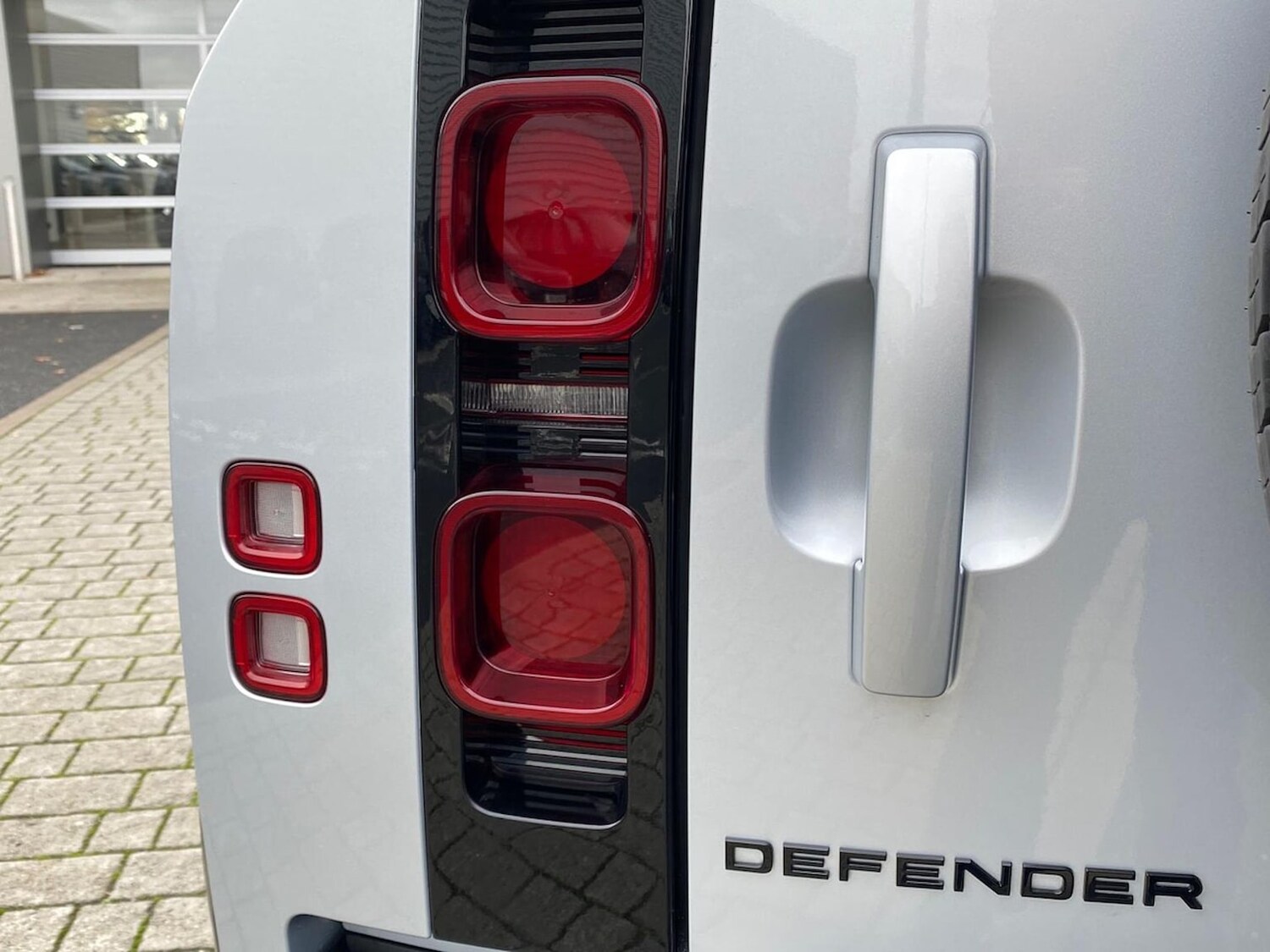 Used Land Rover Defender 2024 for sale - 76559802: Photo 19