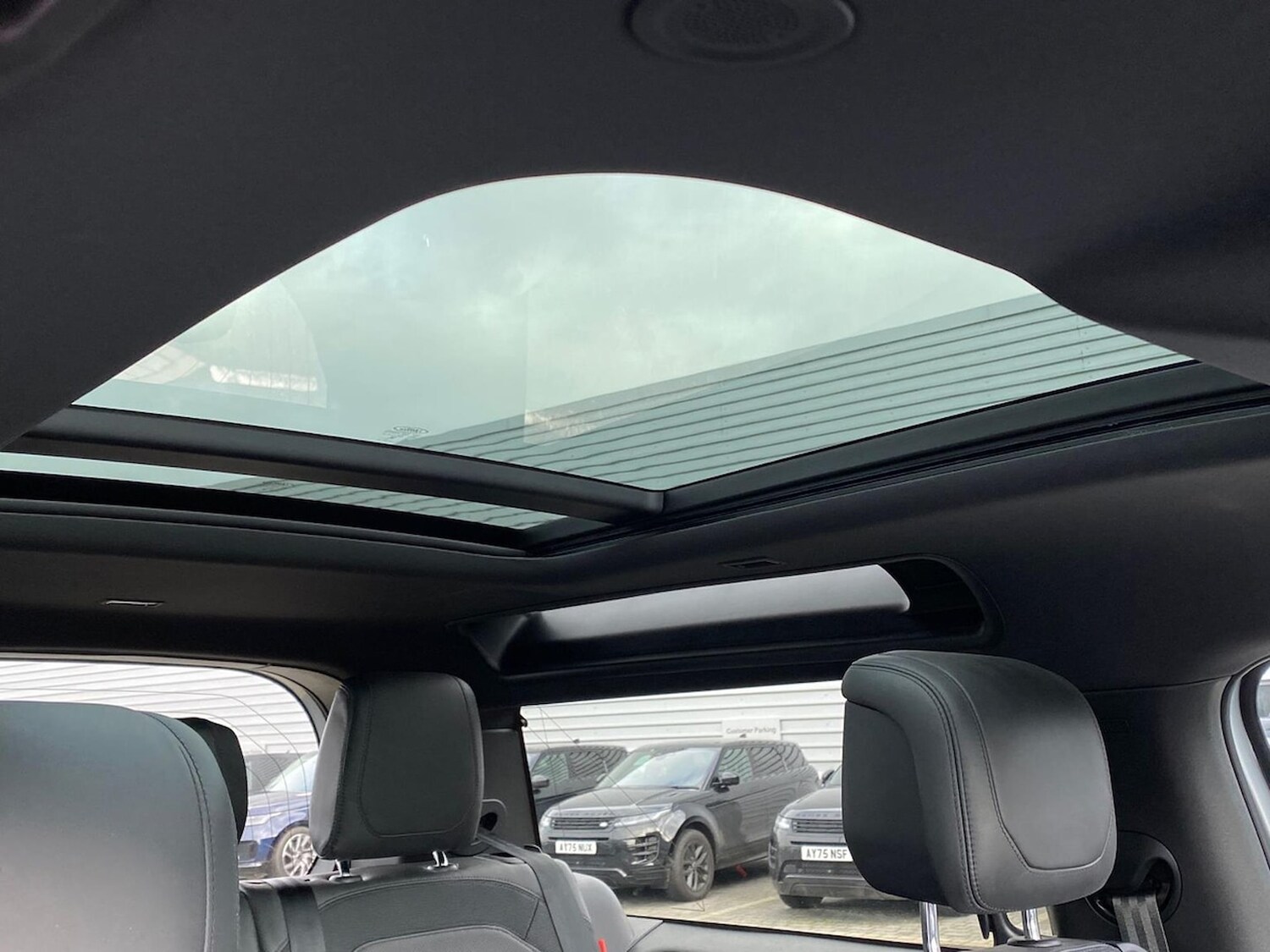 Used Land Rover Defender 2024 for sale - 76559802: Photo 21