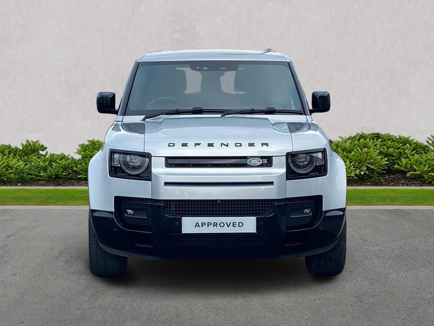 Used Land Rover Defender 2024 for sale - 76559802: Photo 7