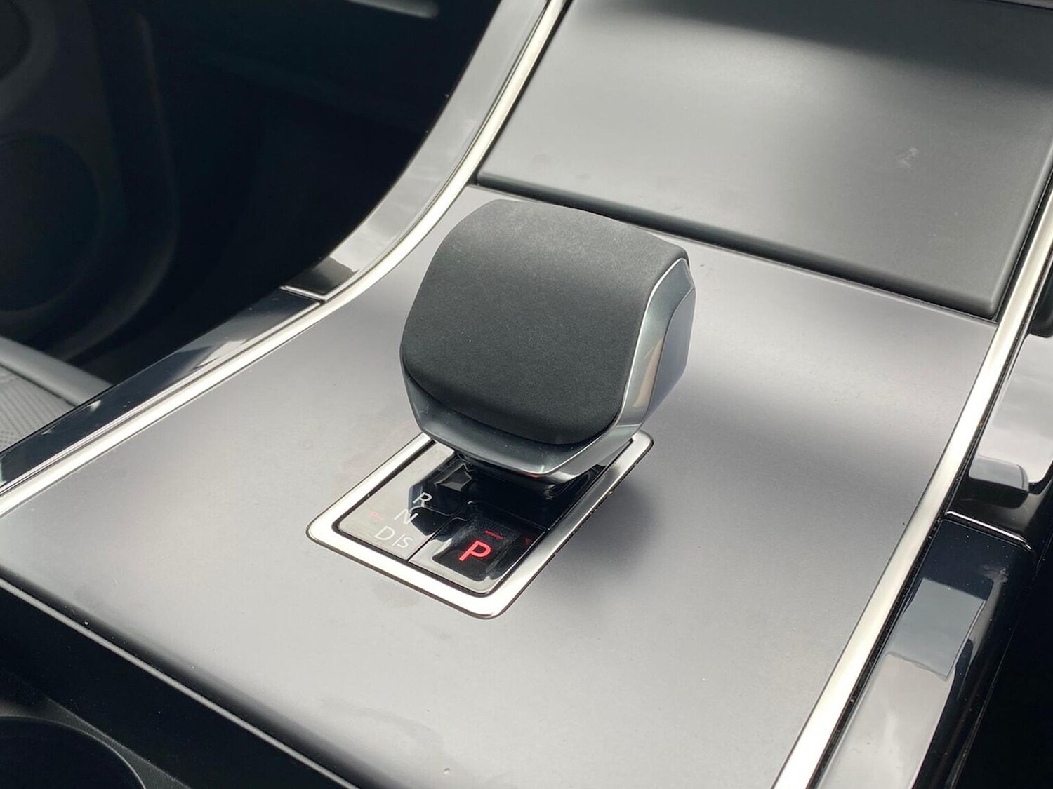 Used Land Rover Range Rover Evoque 2025 for sale - 75994911: Photo 13