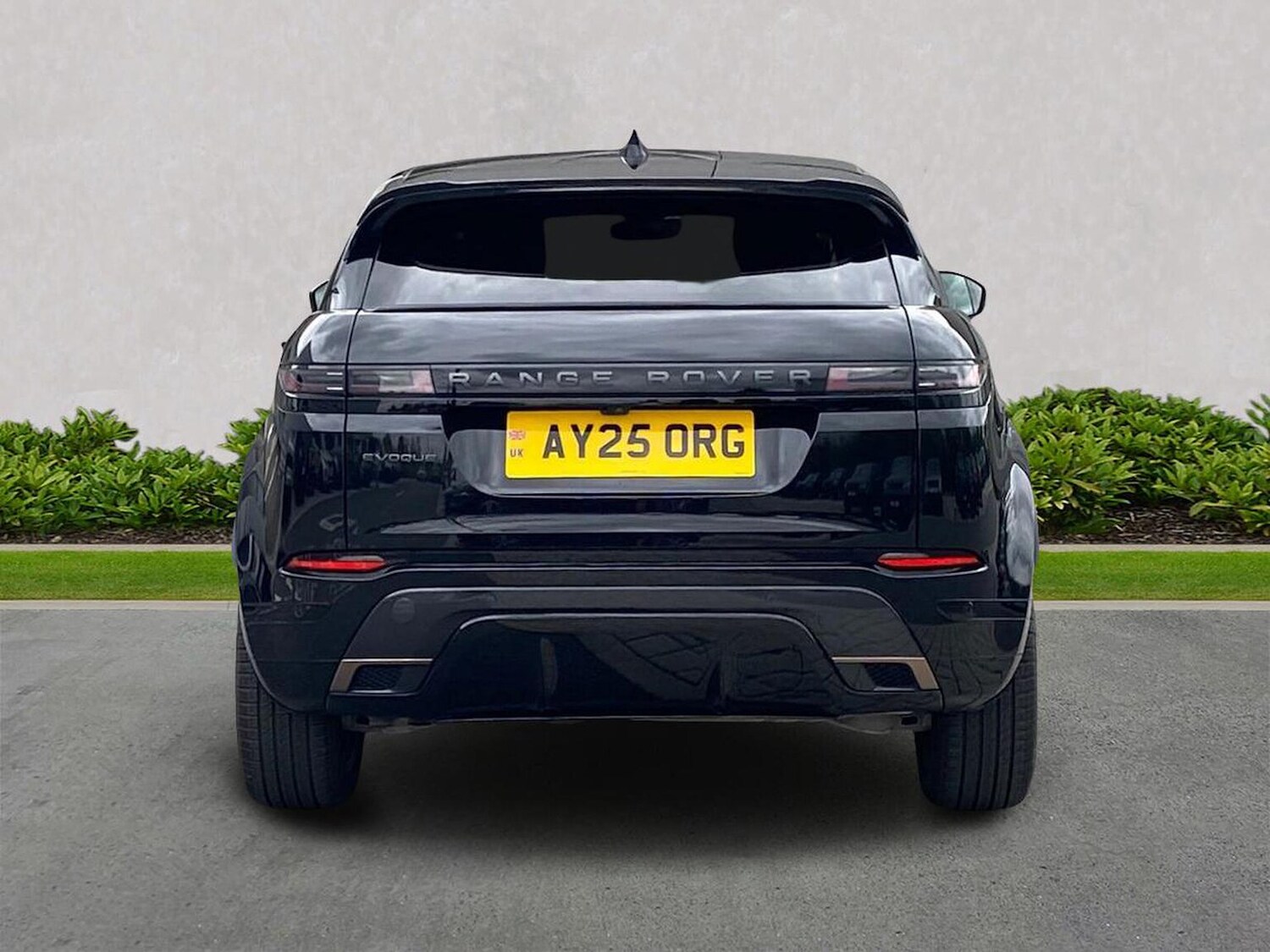 Used Land Rover Range Rover Evoque 2025 for sale - 75994911: Photo 6