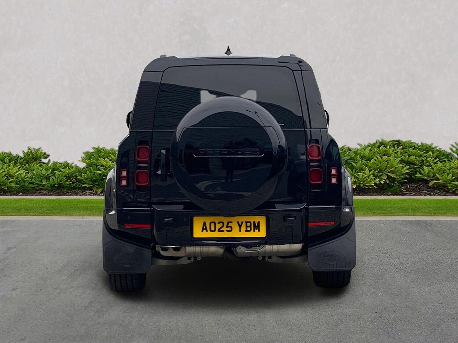 Used Land Rover Defender 2025 for sale - 76492415: Photo 6