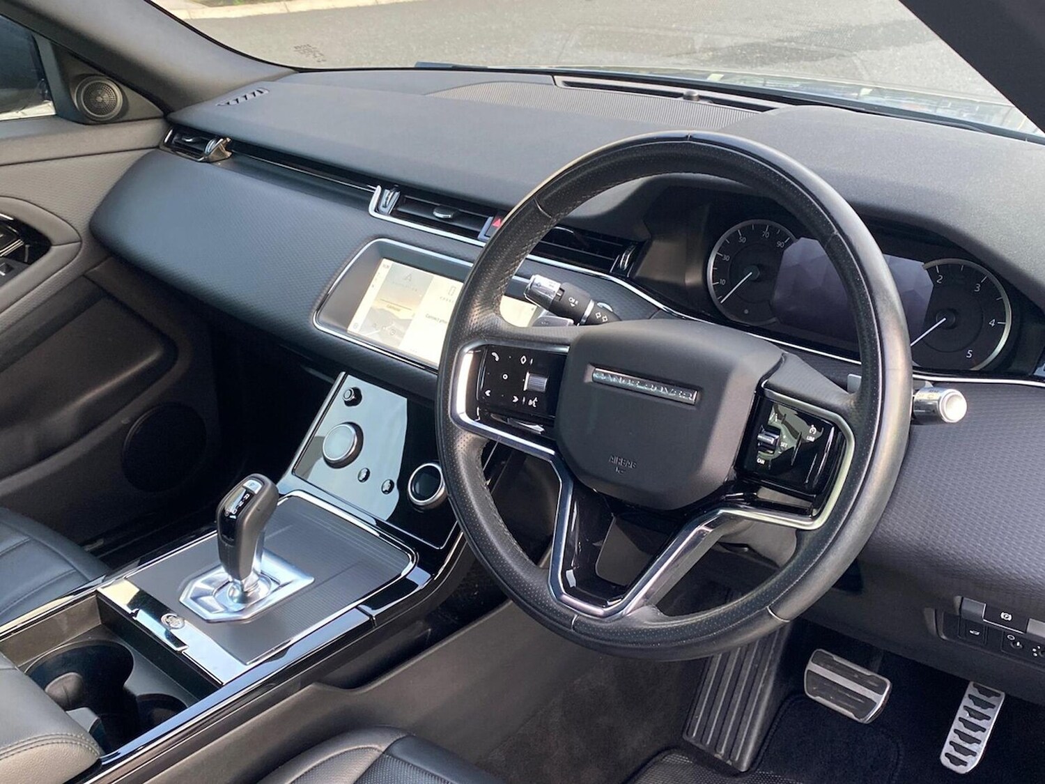 Used Land Rover Range Rover Evoque 2021 for sale - 76578309: Photo 31