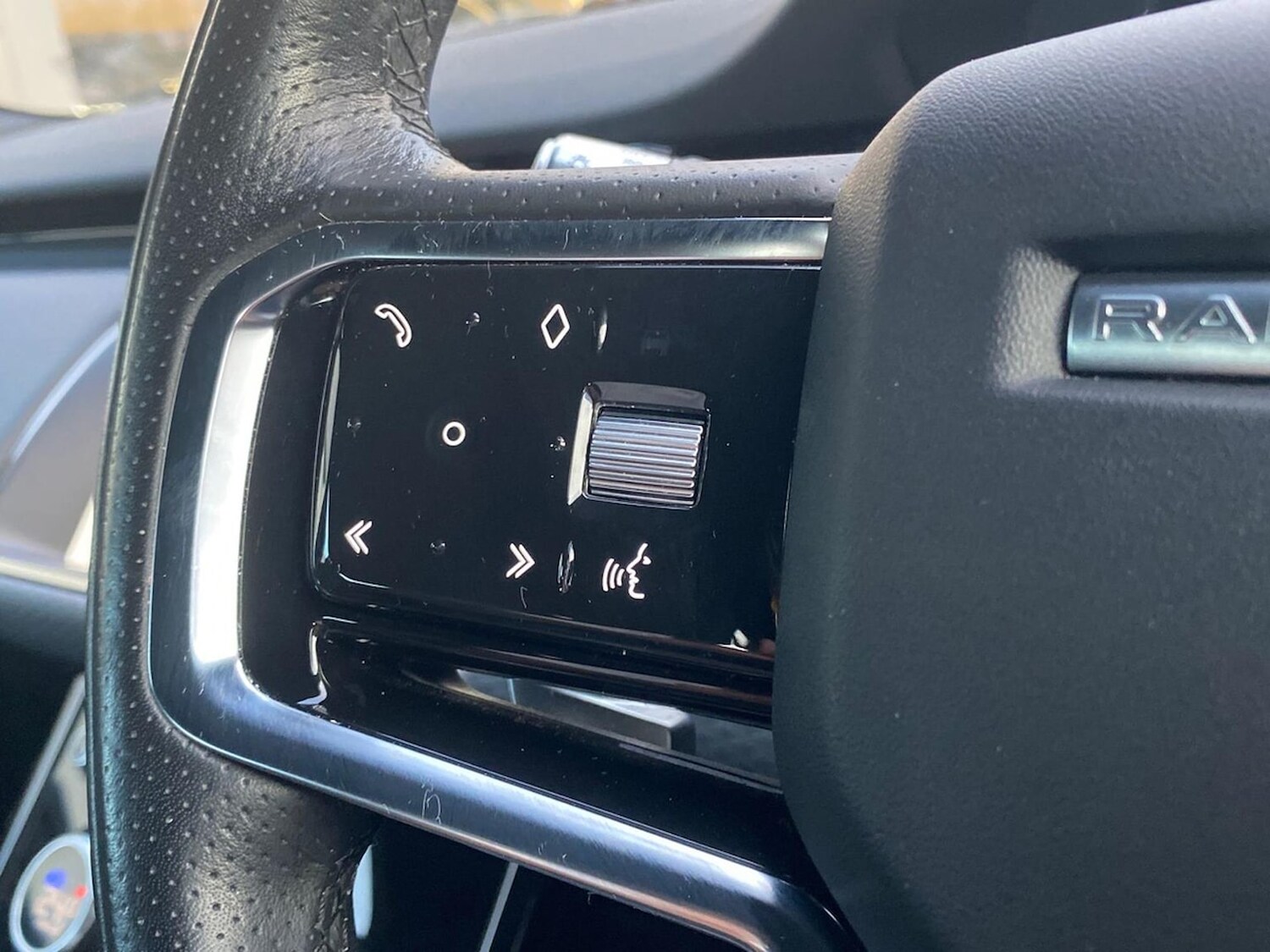 Used Land Rover Range Rover Evoque 2021 for sale - 76578309: Photo 39