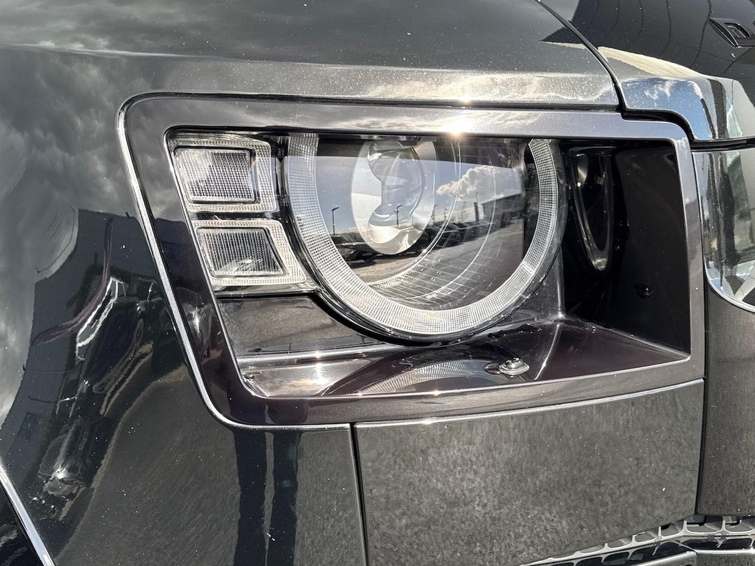 Used Land Rover Defender 2023 for sale - 78193526: Photo 19