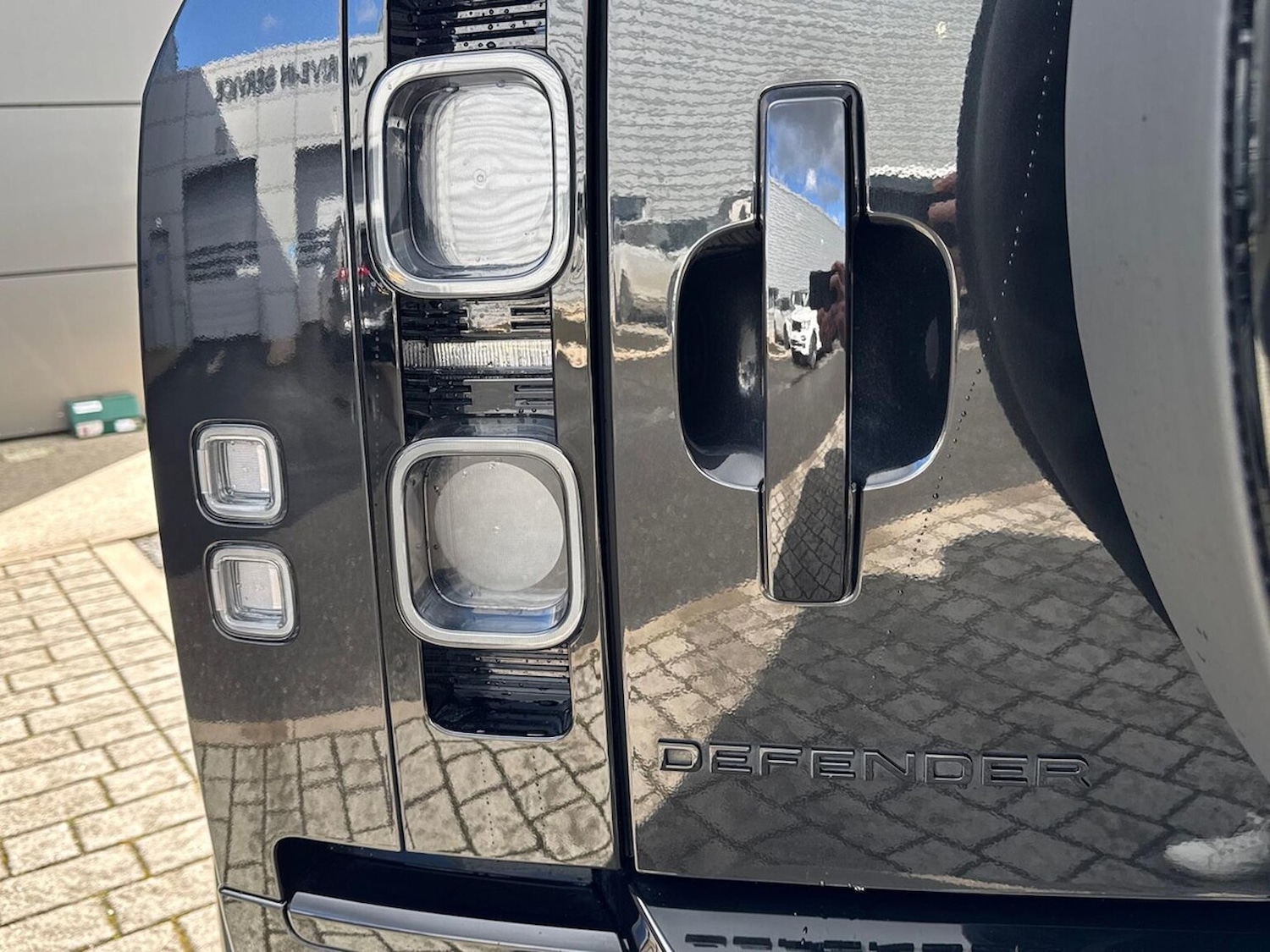 Used Land Rover Defender 2023 for sale - 78193526: Photo 28