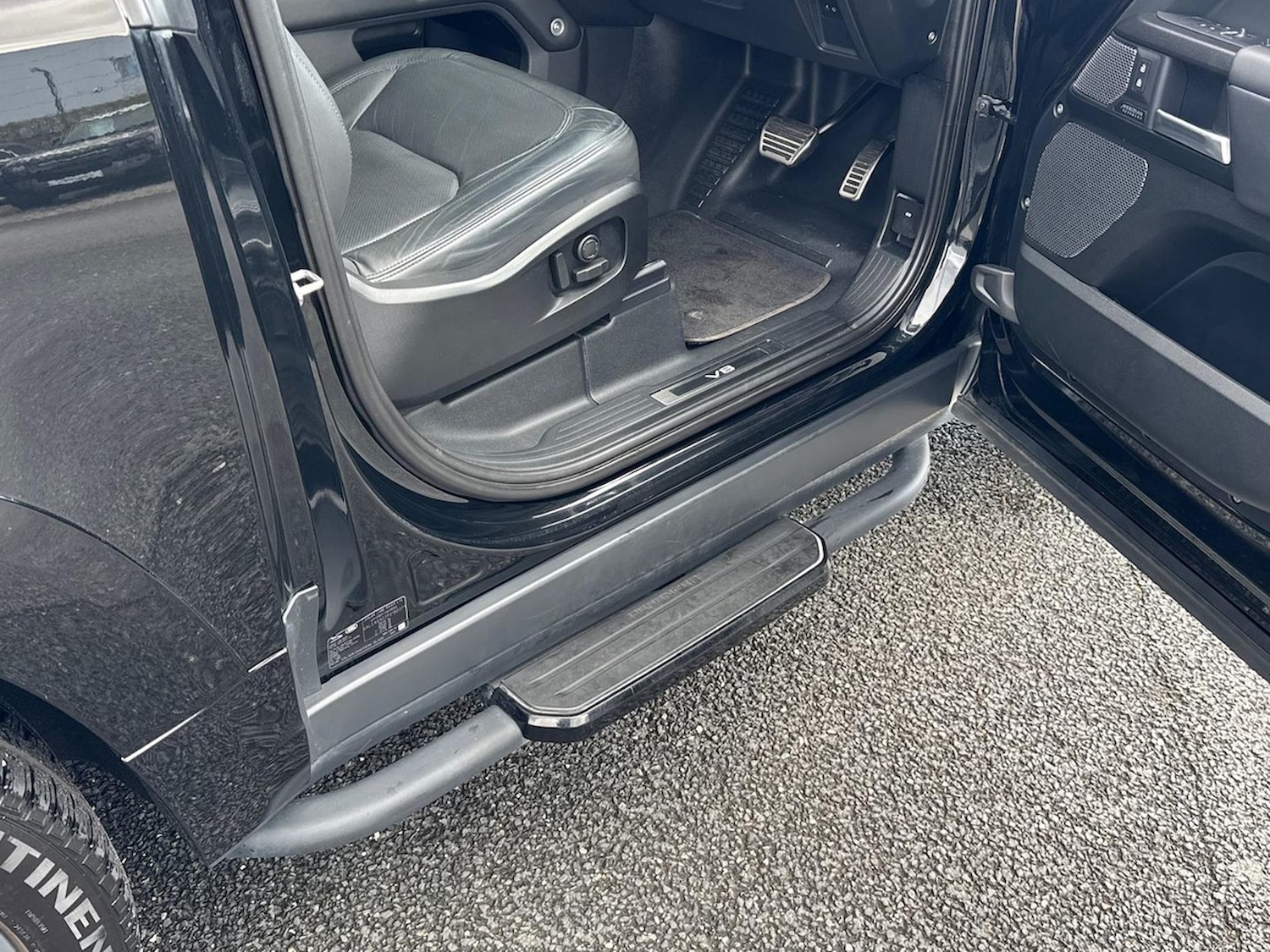 Used Land Rover Defender 2023 for sale - 78193526: Photo 34