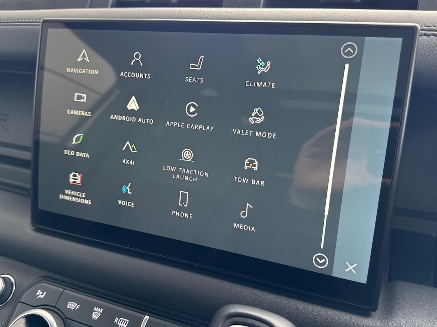 Used Land Rover Defender 2023 for sale - 78193526: Photo 39