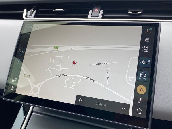 Used Land Rover Range Rover Evoque 2025 for sale - 75994914: Photo 11