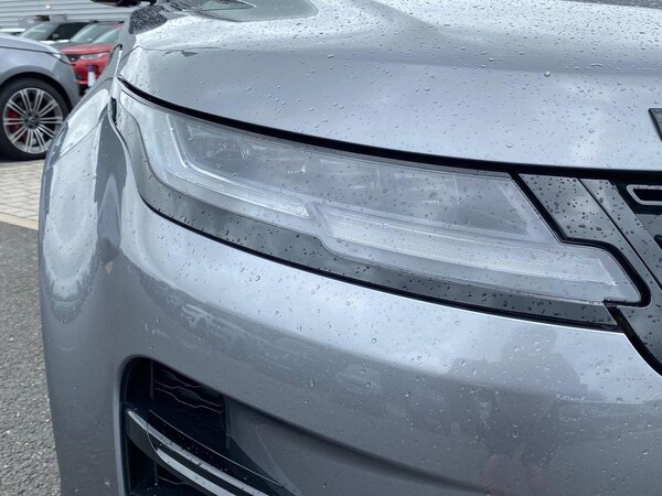Used Land Rover Range Rover Evoque 2025 for sale - 75994914: Photo 17
