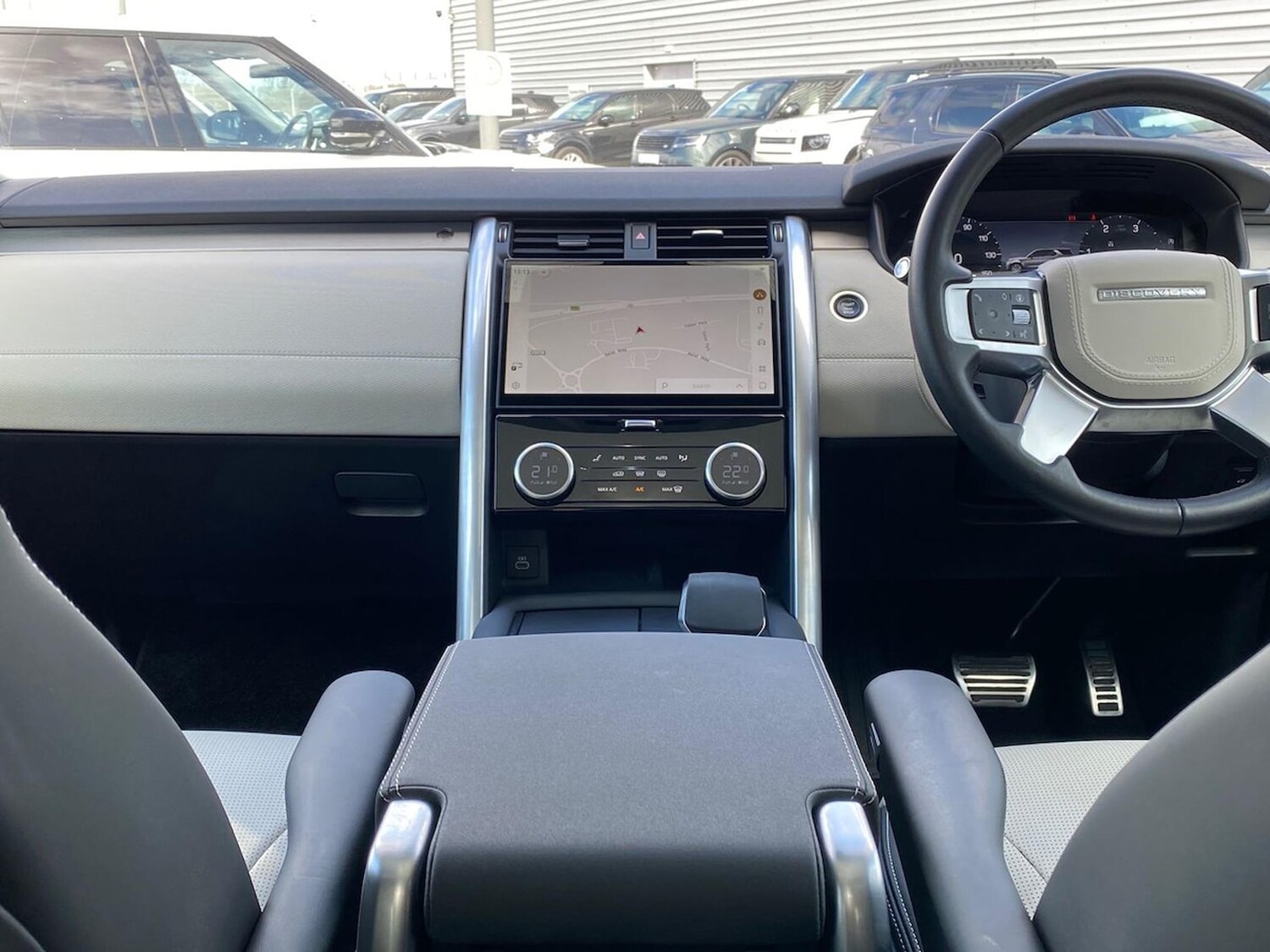 Used Land Rover Discovery 2024 for sale - 78193442: Photo 16