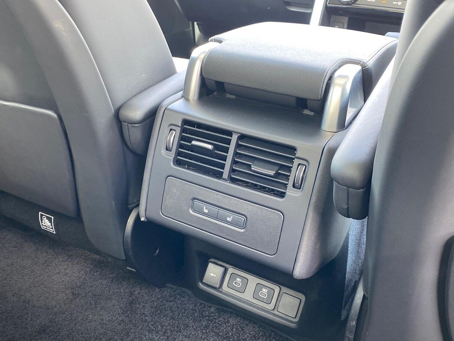 Used Land Rover Discovery 2024 for sale - 78193442: Photo 20