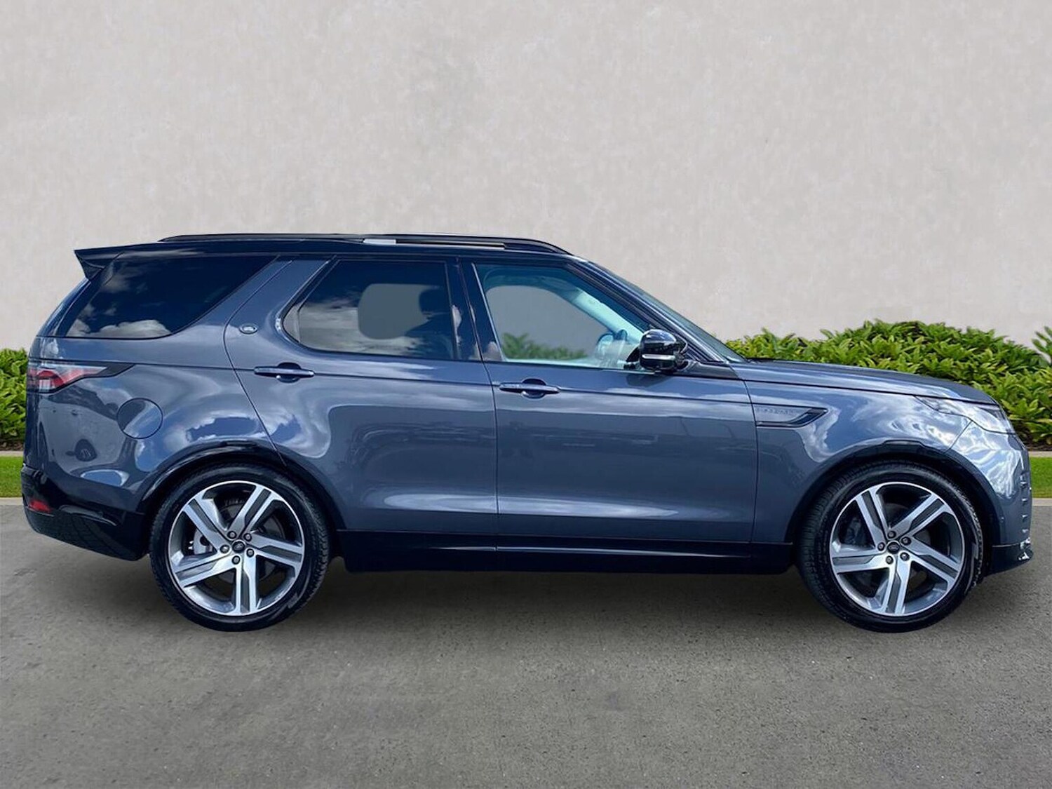 Used Land Rover Discovery 2024 for sale - 78193442: Photo 7